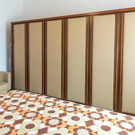 A28 - Poggio, Ampio Trilocale Con Portico *